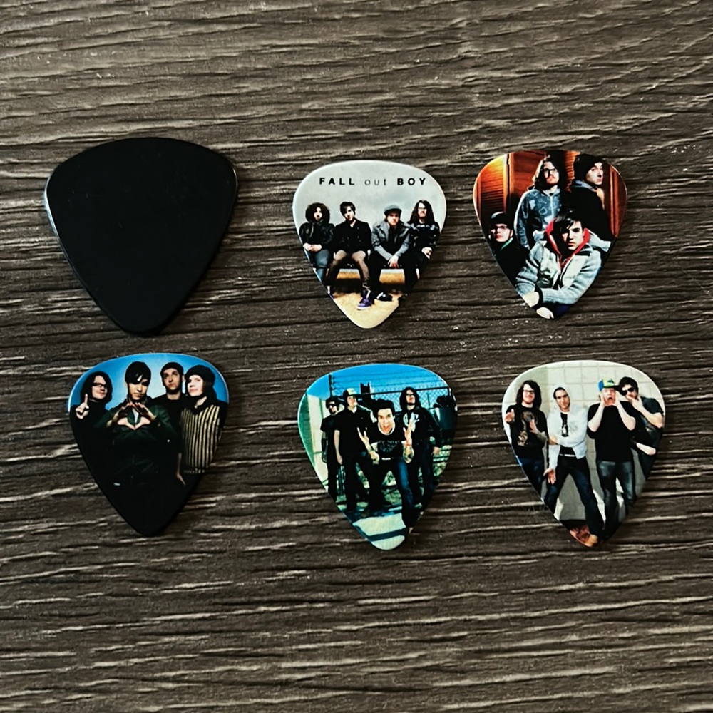 6 Pk Fall Out Boy Guitar Picks